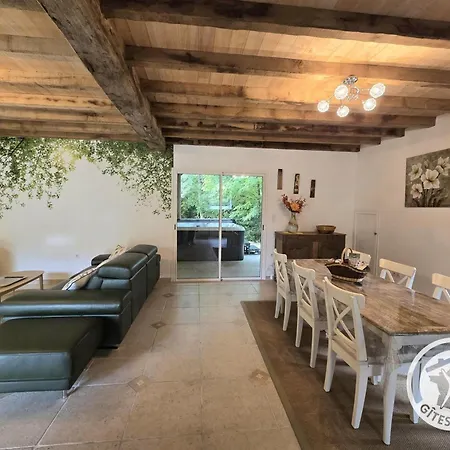 Holiday home Idyllique, Animaux Et Parking - 6 Pers. - Fr-1-616-588 *